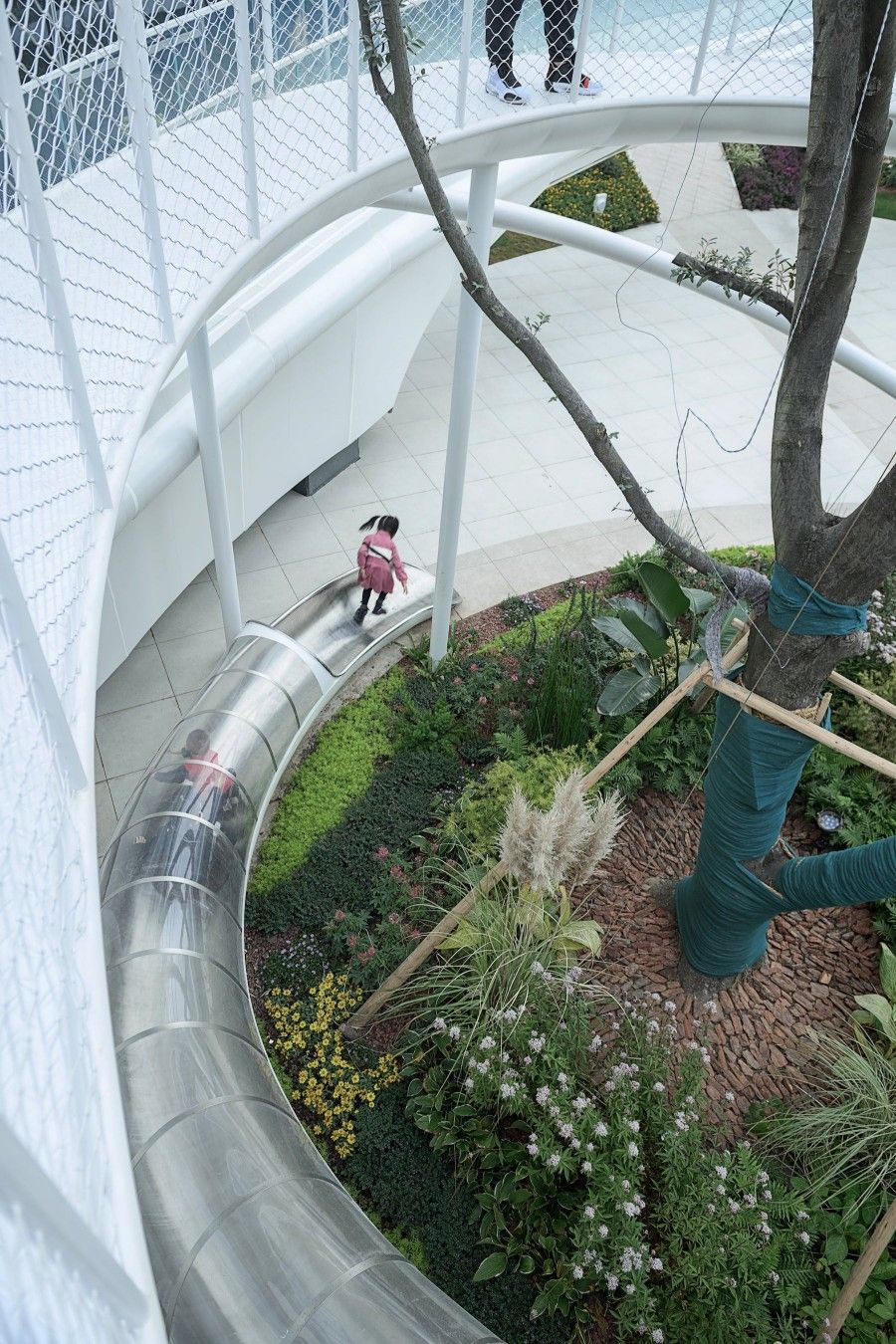 亲子户外游乐设施选购指南-2025年最新安全标准与推荐 亲子户外游乐设施选购指南-2025年最新安全标准与推荐