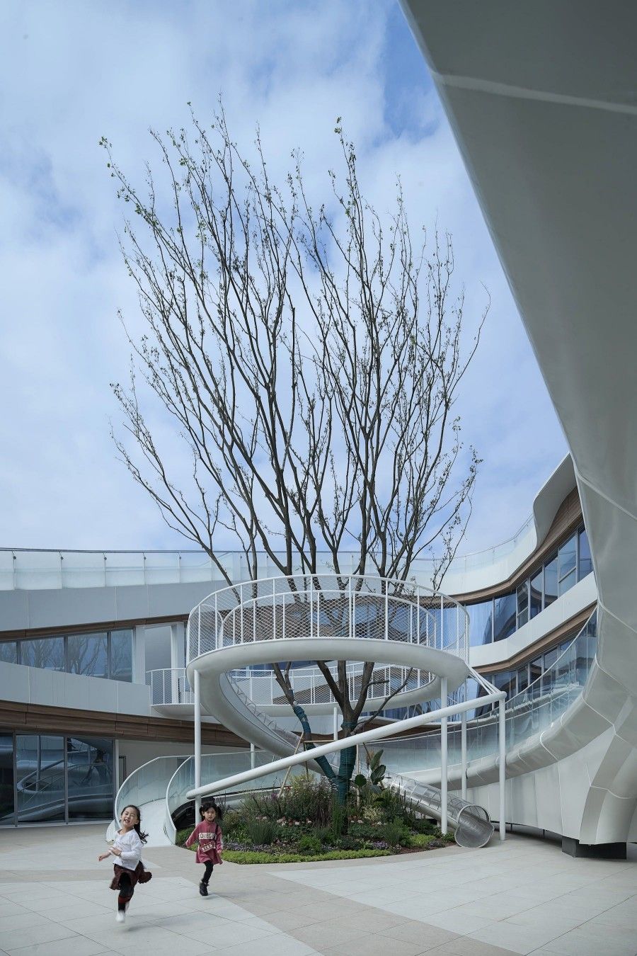 游乐园的游乐设施 - 打造欢乐童年的安全乐园 游乐园的游乐设施 - 打造欢乐童年的安全乐园