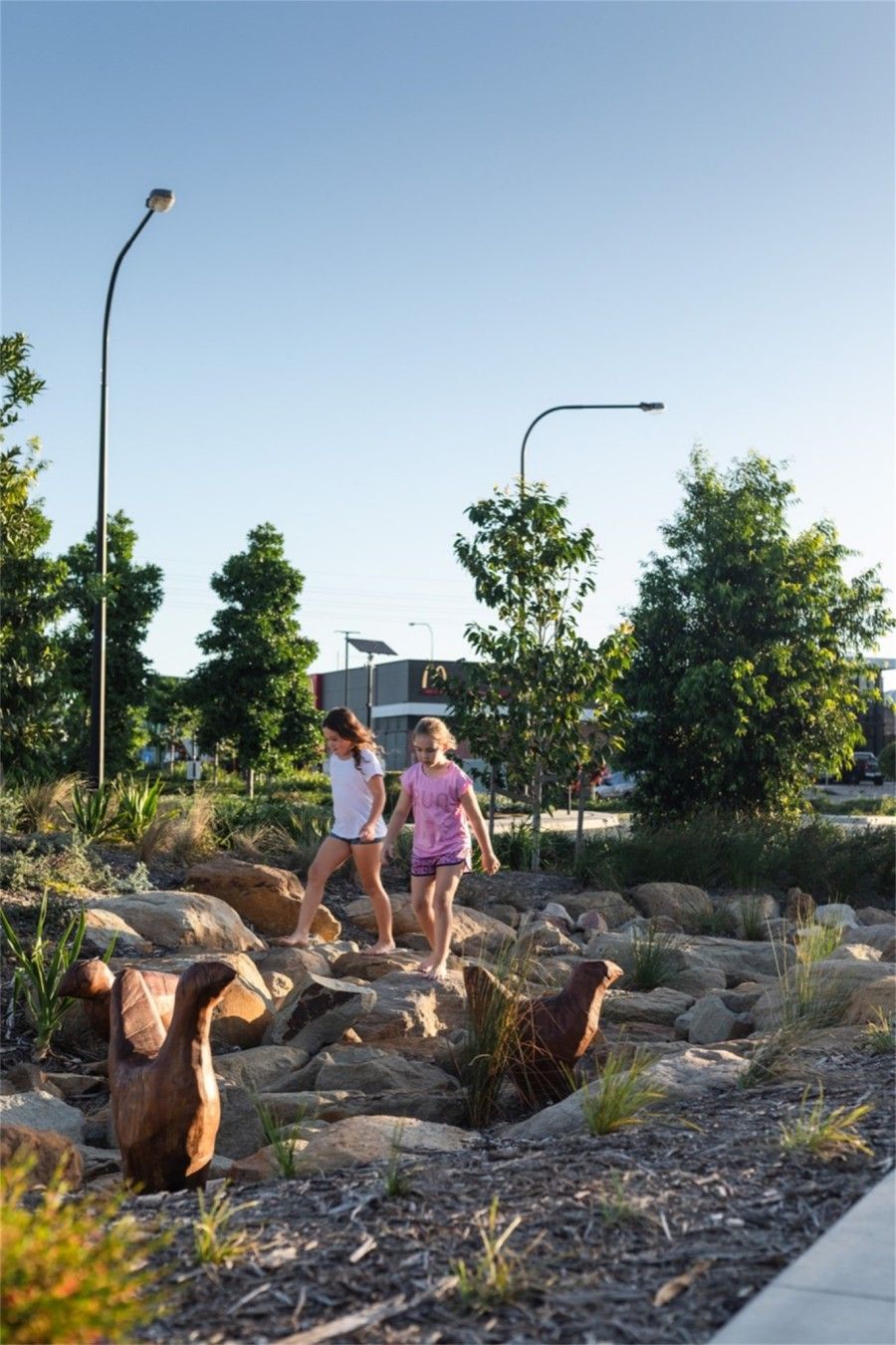 户外无动力游乐设施设备全解析 - 安全性、种类及选购指南 户外无动力游乐设施设备全解析 - 安全性、种类及选购指南