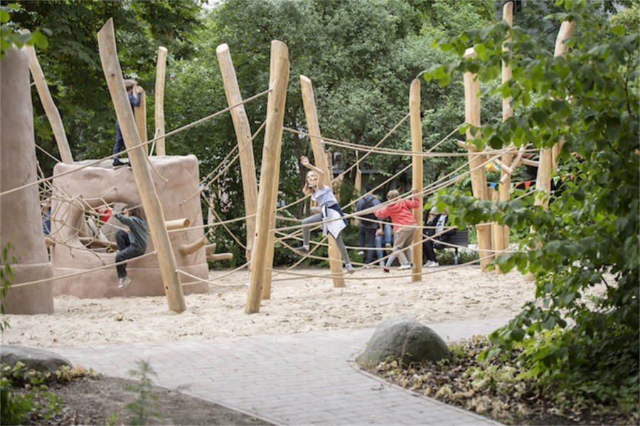 户外无动力游乐设施 - 安全环保的儿童户外娱乐解决方案
